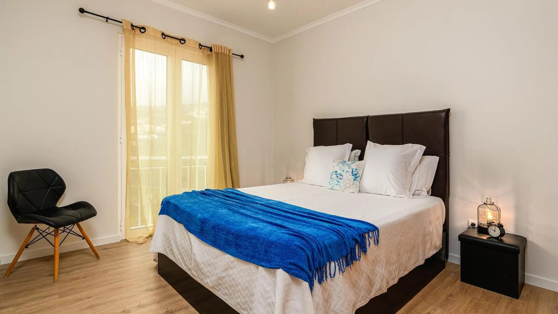 Hébergement de vacances Villa Casa Agrela By Rent2U, Lda à Calheta  Portugal