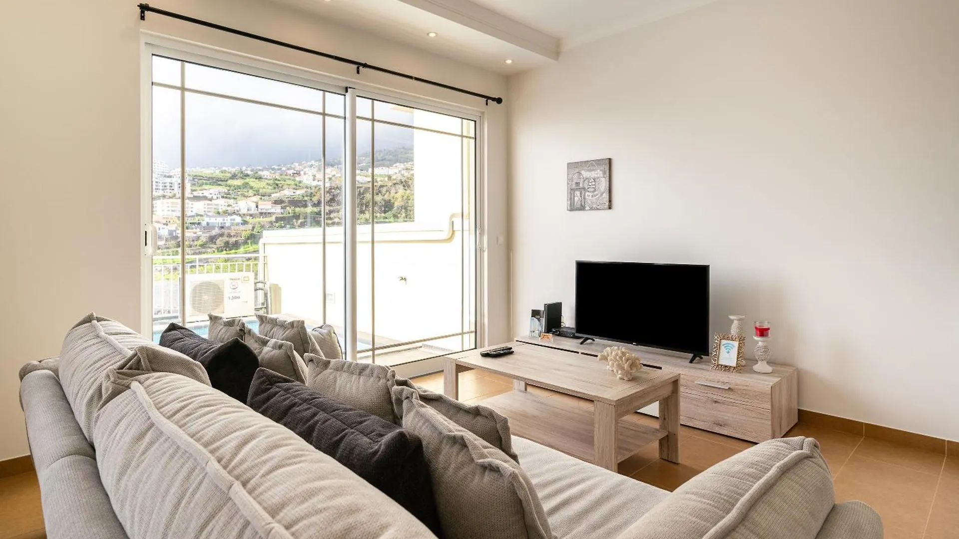 Villa Casa Agrela By Rent2U, Lda à Calheta  Hébergement de vacances Calheta (Madeira)