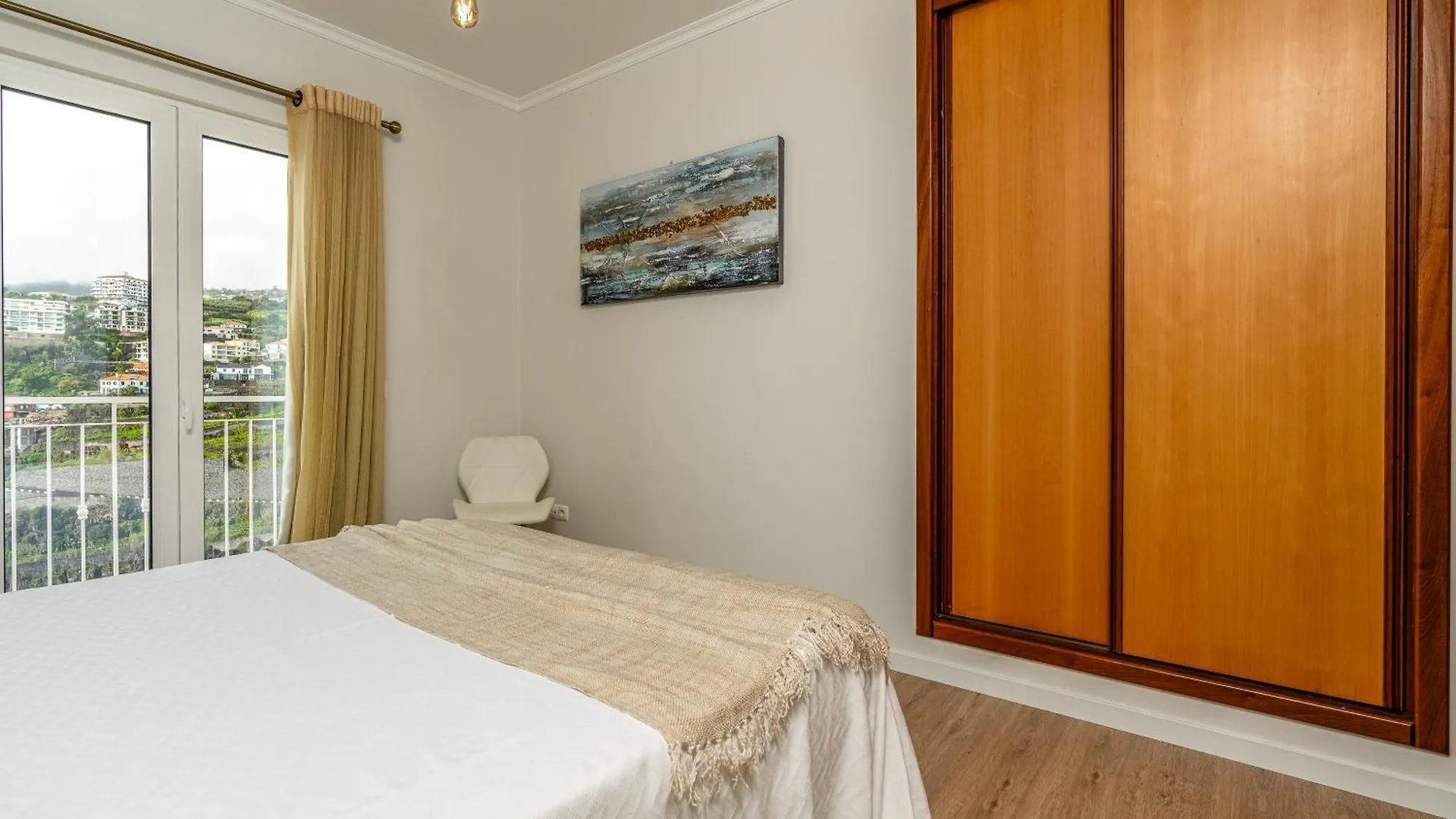 Ferienhaus Villa Casa Agrela By Rent2U, Lda Calheta